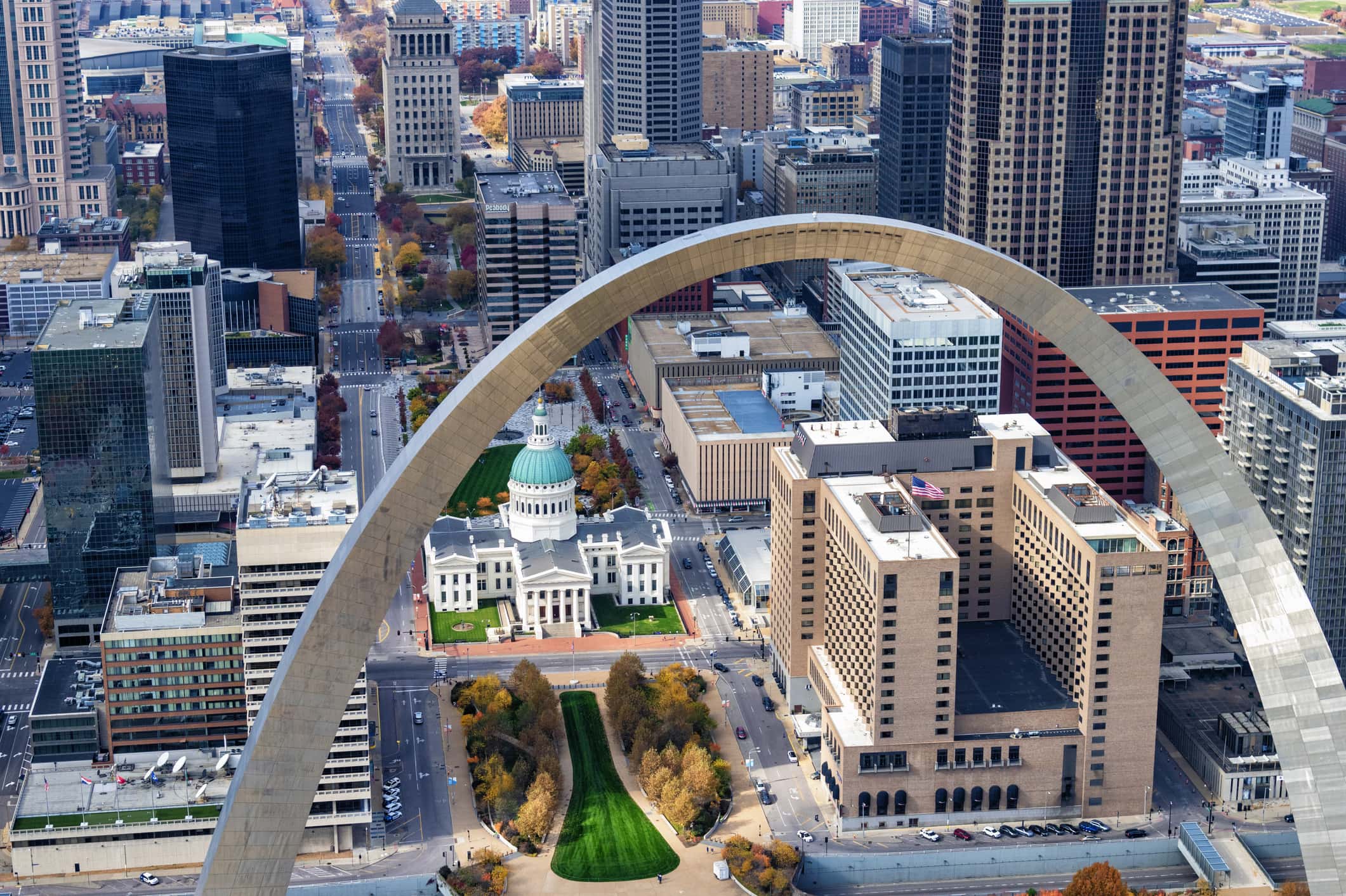 Moving to St Louis MO - Downtown St. Louis Beyond the Arch - Mayflower